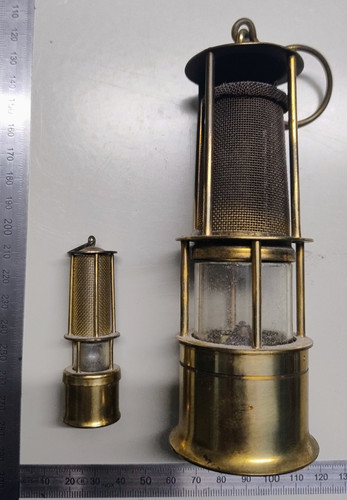 Alte grubenlampe - alte,