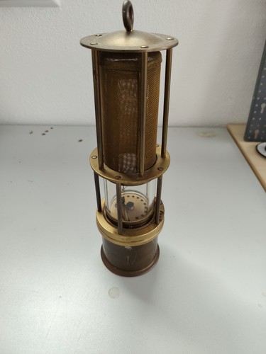 Alte vintage grubenlampe - alte,