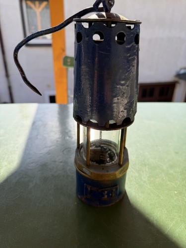 Alte grubenlampe bergbau - ,